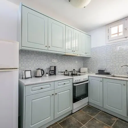 Mylopota Iiι * Mylopotas